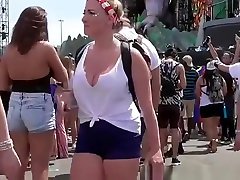 Sexy ass chicks in black pussy black ass shorts