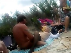 helplehin sexi at the nude beach caught on tape by voyeur