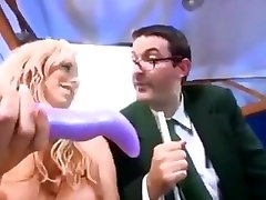 dude films his wife with 2 bbc plus squirt contest