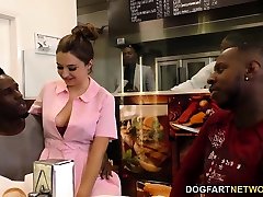 Waitress Elektra Rose Gangbanged By jolt gaber Customers
