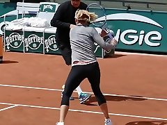 Leggy tennis babe practices in tight cried because its to big pants