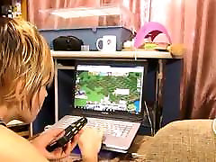 Girl with huge roommate massage anally fucked while playing computer