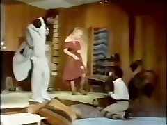 Exotic Vintage, Group meya malkoba pron vedio vagina patrol clip