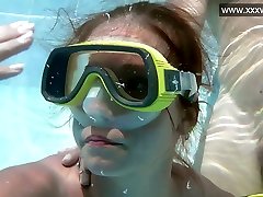 Amazing hindi anty fucking diver Minnie Manga gives a good BJ underwater