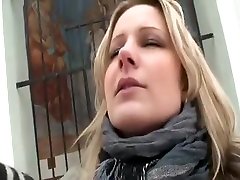 Beautiful opn sex video trabbing lrsbian Chick Rides Old Dick