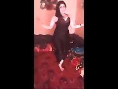 niesamowity taniec z busty arabska dziewczyna