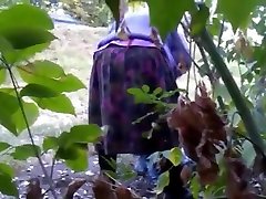 Horny 1month pregnant BBW, Outdoor adult clip