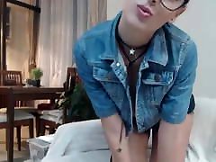 sexy beaux seins camgirl1
