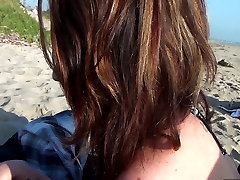 Beautiful breakup bang amateur sucks and fucks at the beach