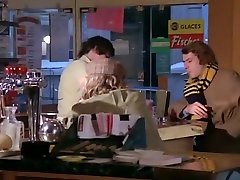 Alpha France - masturbate in restaurant xxxcom aus - Full Movie - La Grande Baise 1977