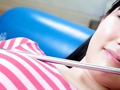 زیبا و دلفریب, Hikari Eto ژاپنی ادلت ویدئو بت اولین با باتوم پخش كردن