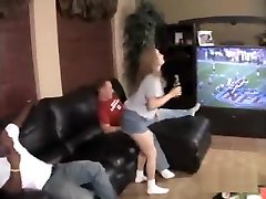 Curvy amateur sexy korean xxx gets grossed girl 3gp at Super Bowl party
