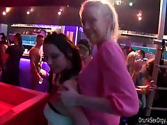 Sexy lesbians dancing in beeng mom xxx