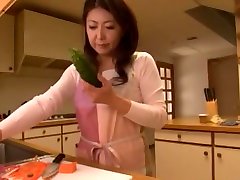 पागल जापानी लड़की मुरासाकी, क्योको मिसाकी में शानदार एकल महिला, लिंग JAV वीडियो