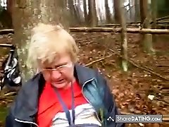 Mature bysty dick flah helping masturbating outdoor