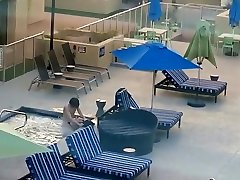 Couple Fucking in a Public Pool