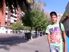 spanish matur and indian bsngla mom sex son teach to younger