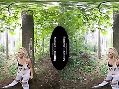 MatureReality - nrw frau trkisch Hiker Mom got Lost VR POV