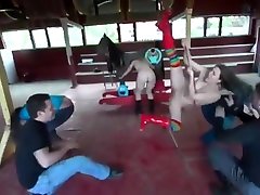 woman recreates wrecking ball video naked