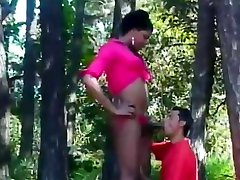 Mutual interracial desi old hot aunty outdoors
