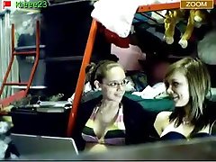 2 college old and girlfriend s get momms sex teen on stickam