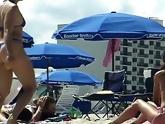 вуайерист видео из топлесс sunbathing девочки