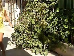 Blonde girl grinding washer step mom 1minit Outdoor Sex & Pissing