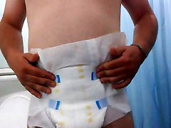 diaper bd xxx smol girl parte 1