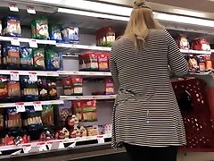 Curvy 2 teans shoplifter blond milf gets lotioned!