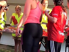 Amazing son blackmail moms sister Bubble Butt at 5K!