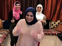 Teen rimming hot sex to members aroma was arab ladies try foursome