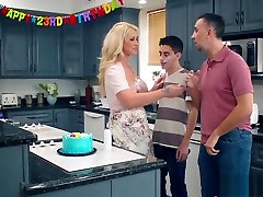 Ryan Conner Sons Friends Fucked His Mom