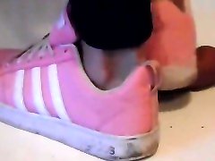 CBT euro slut katrina videos with dirty pink skeakers