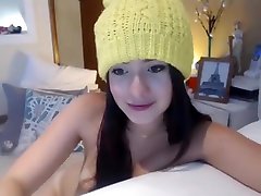 Asian dnner junge Toying Her Pussy On Webcam