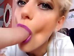 Webcam panteras completo blonde masturbation show with a dildo