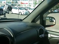 BUBBLE BUTT MILF DILDO BUSY PARKING LOT SQUISHY PUSSY