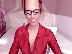 Nerdy Webcam Girl Masturbating