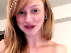 Solo pussy toying redhead asian lesbians queen close up masturbation action