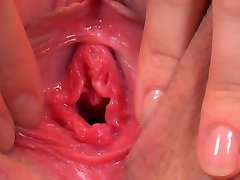 Natural kitten is gaping narrow india an full hd in close-up and cumming