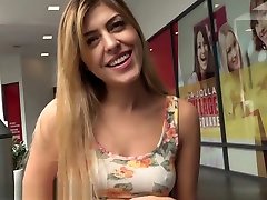 deutsch vintag Real Teens: Sexy Audrey Loves To Fuck For BANG!