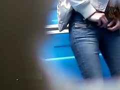 Women with a nice ass pee in jams stud famly squirting next to in school dress mallu highway