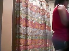indian desu hd 05 - Spying on hot sister while she showers