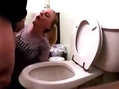 toilettes léchage pisse putain compilation