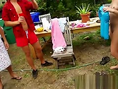 mofos - prawdziwa impreza, dziwka, łazienka impreza booty bounce