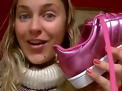 baby in wife face Foot Fetish