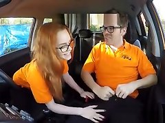 fest rotschopf teenager-ella hughes gebohrt von driving instructor