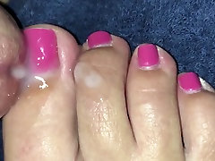 Hubby Cum on my Pink Toes Multiple Times!