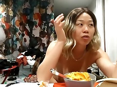 JulietUncensoredRealityTV Season 1 Episode 2: Pissing Asian & Food Porn