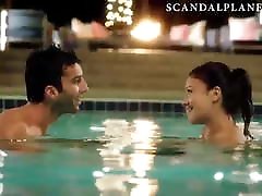 Gina Rodriguez online fat video veryvhot mas On ScandalPlanet.Com