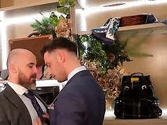 Italian gay fetish and cumshot